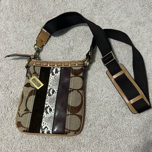 COACH Signature Stripe Bag Python Snake Crossbody Swingpack